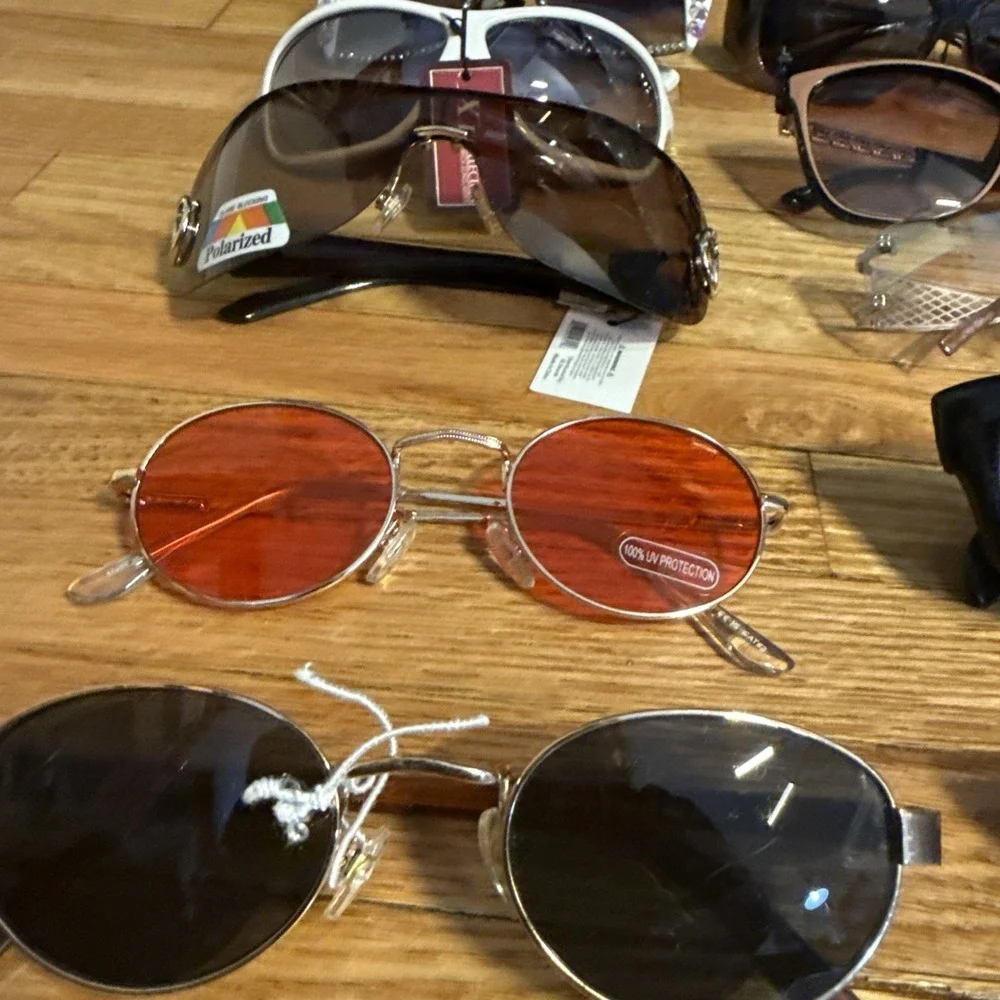 The Unbranded Brand this lot